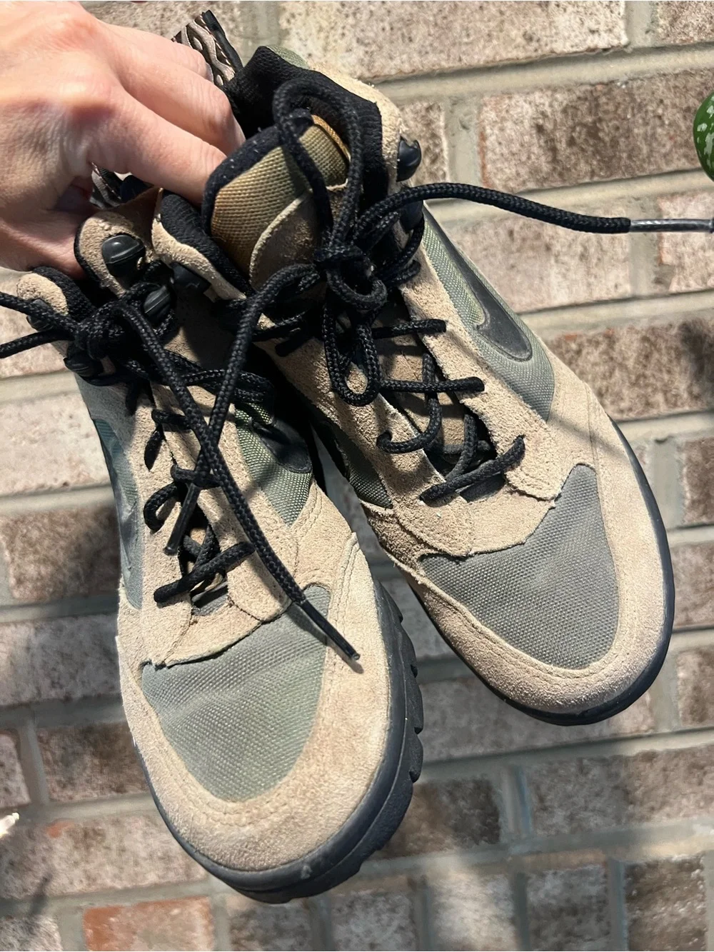 Nike ACG Vintage Caldera Hiking Boots